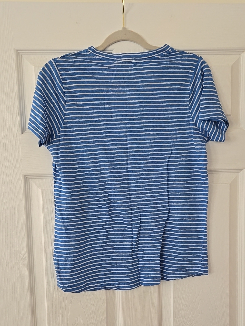 NWT Vineyard Vines Casual Knit Blue & White Striped Linen V-Neck Tee - Picture 3 of 5